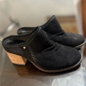 BearPaw Black Suede Mules with Tan Heel